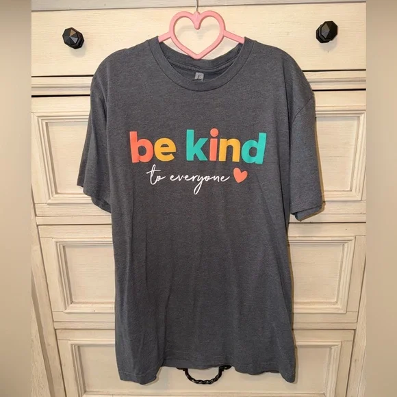 ‘Be Kind' Graphic Tee - Charcoal - Picture 1 of 4